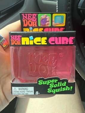 Nice Cube Needoh - Pink